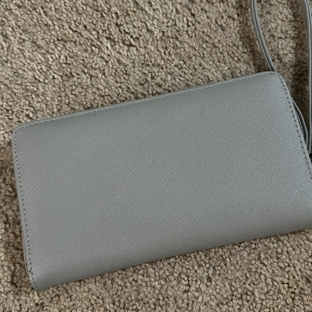 Steve Madden - Womens - Zip Around Wallet/Wristlet/ Handbag - Picture 3 of 4